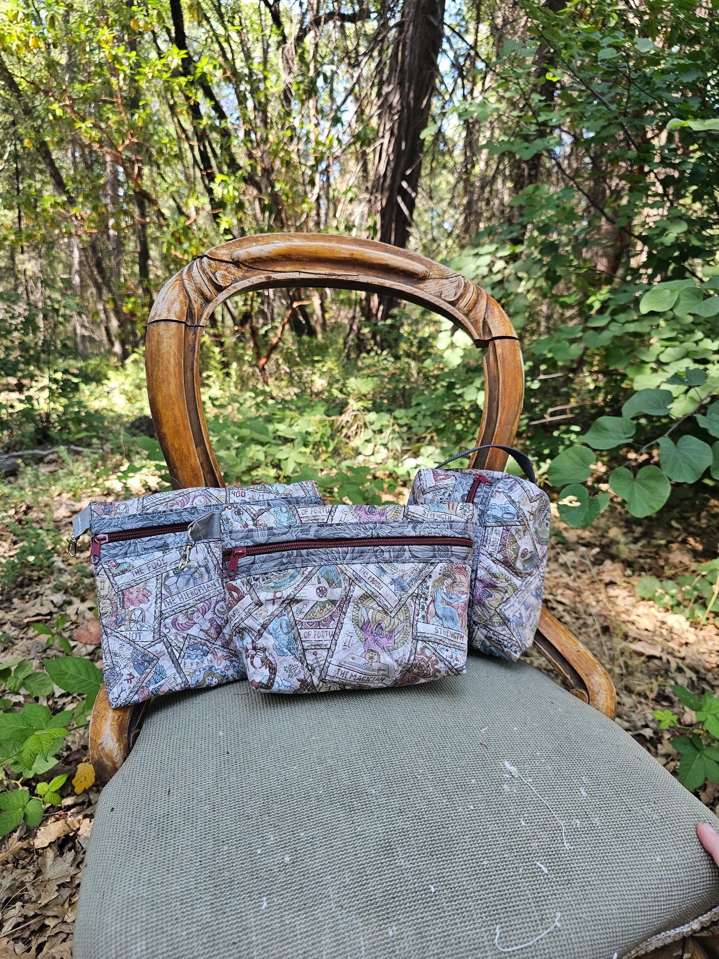 small boxy bag "The Fool"