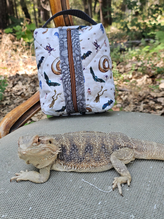 small boxy bag "Snakes and Bats"
