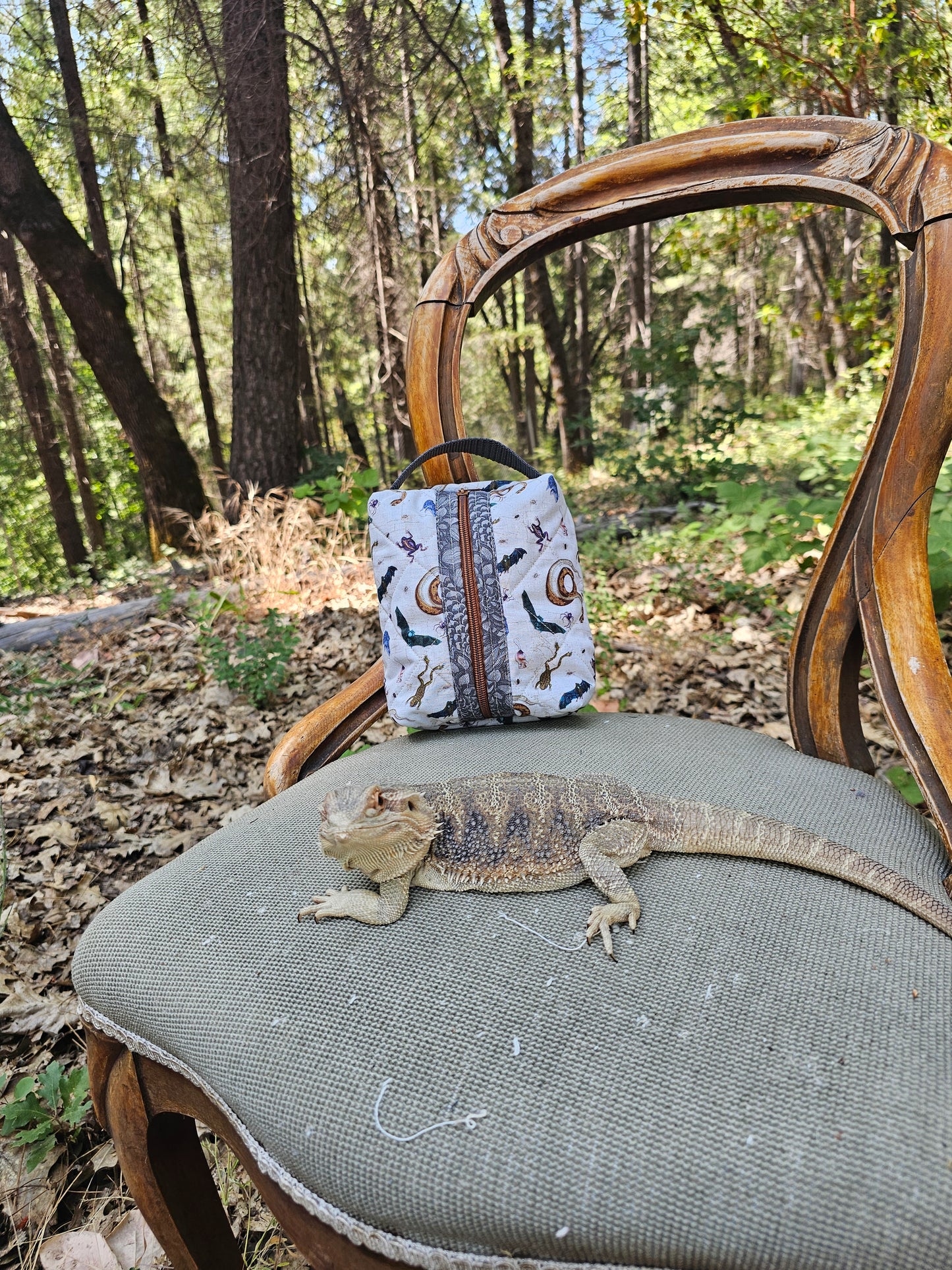 small boxy bag "Snakes and Bats"