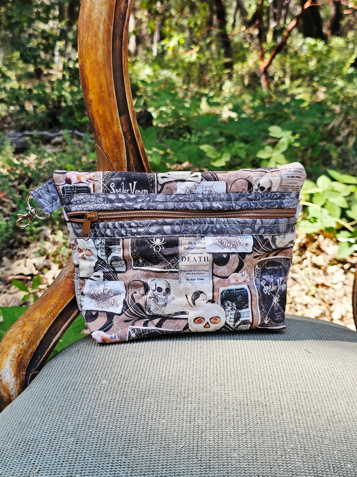 Make-up bag "Brown Apothecary"