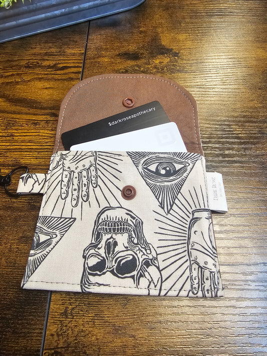 Flat keychain wallet "still don't know"