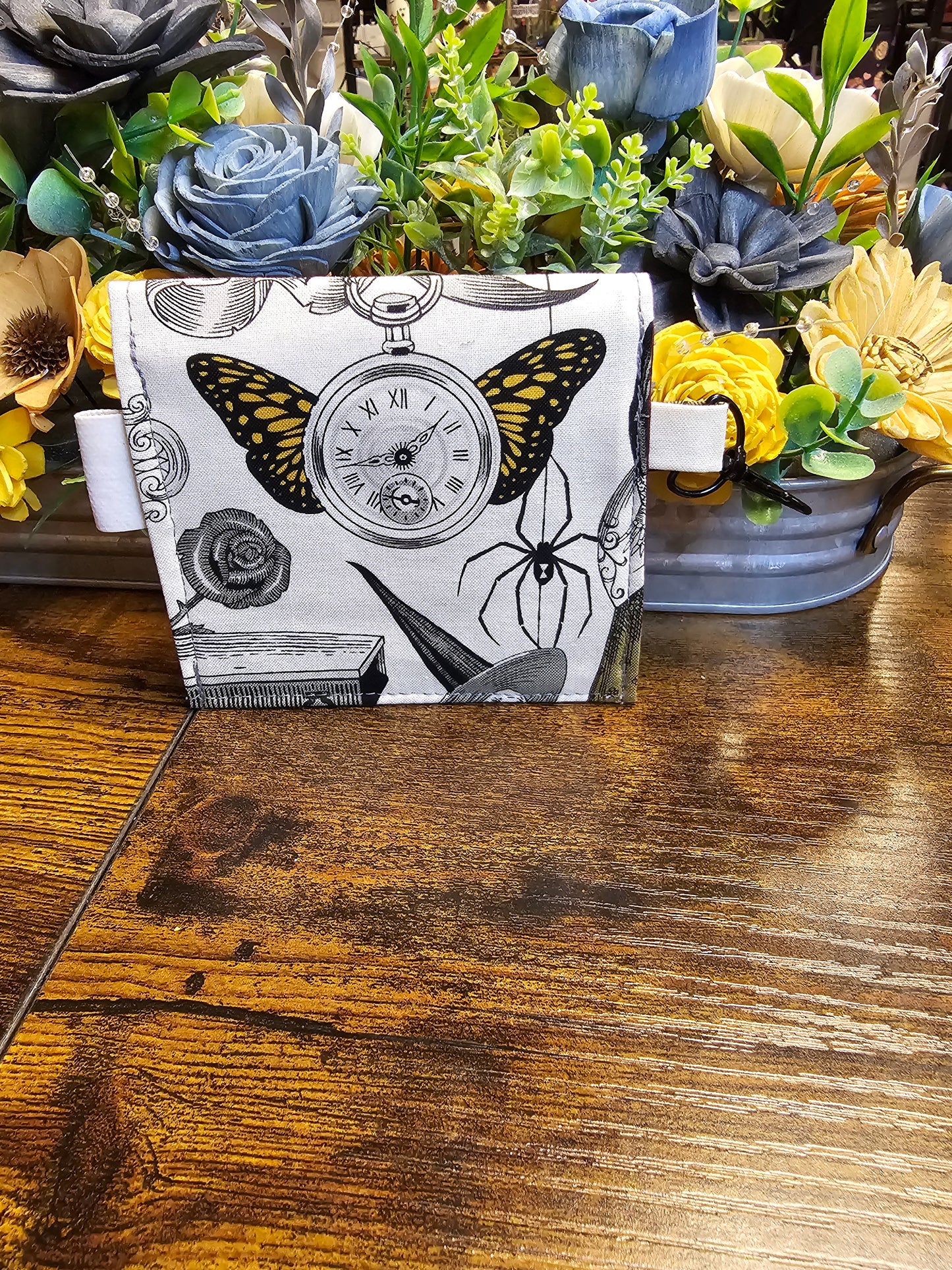 Flat keychain wallet "All Hallows Eve"