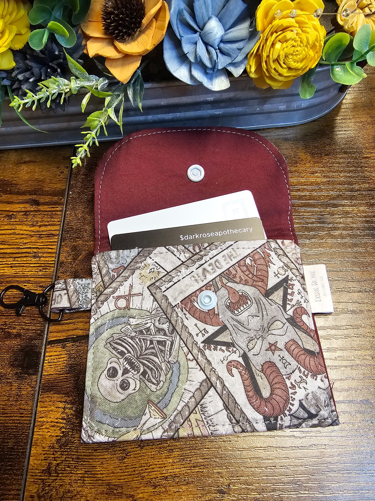 flat keychain wallet "The Fool"