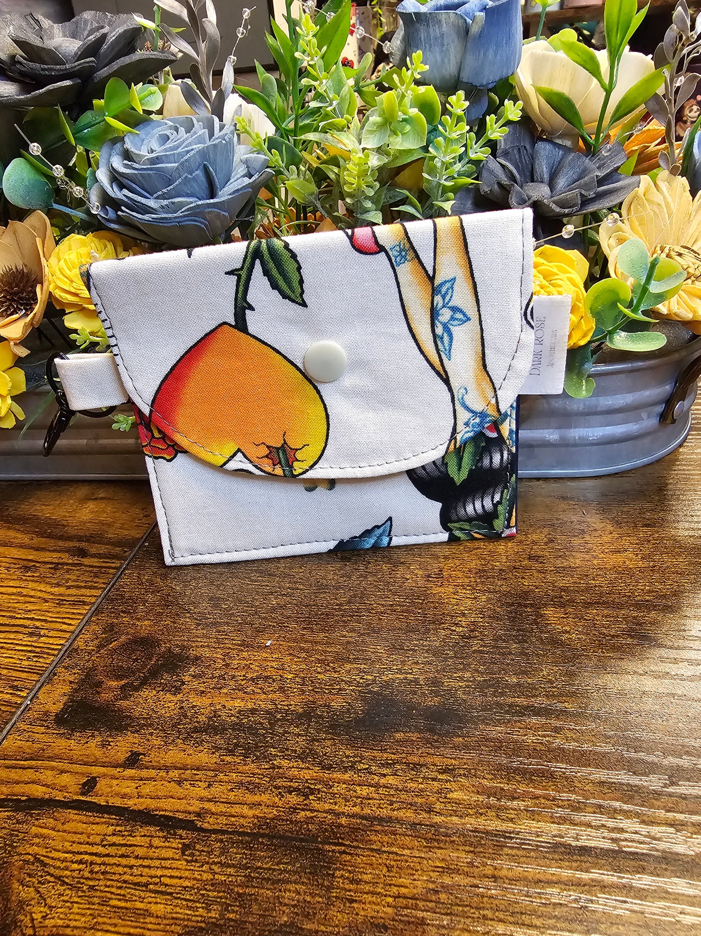 flat keychain wallet "Don't gamble with love"