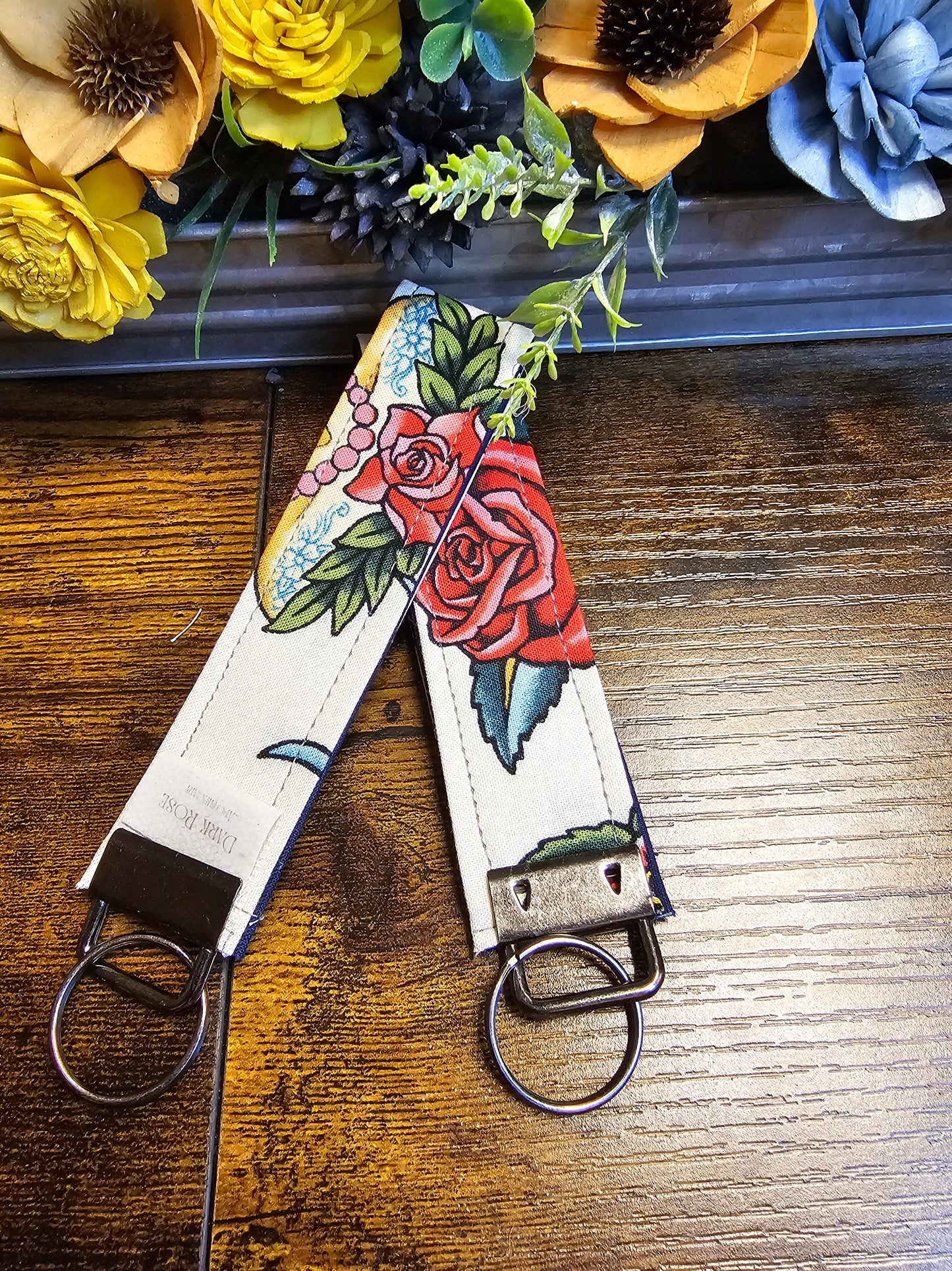 Wristlet keychains "Don't gamble with love"