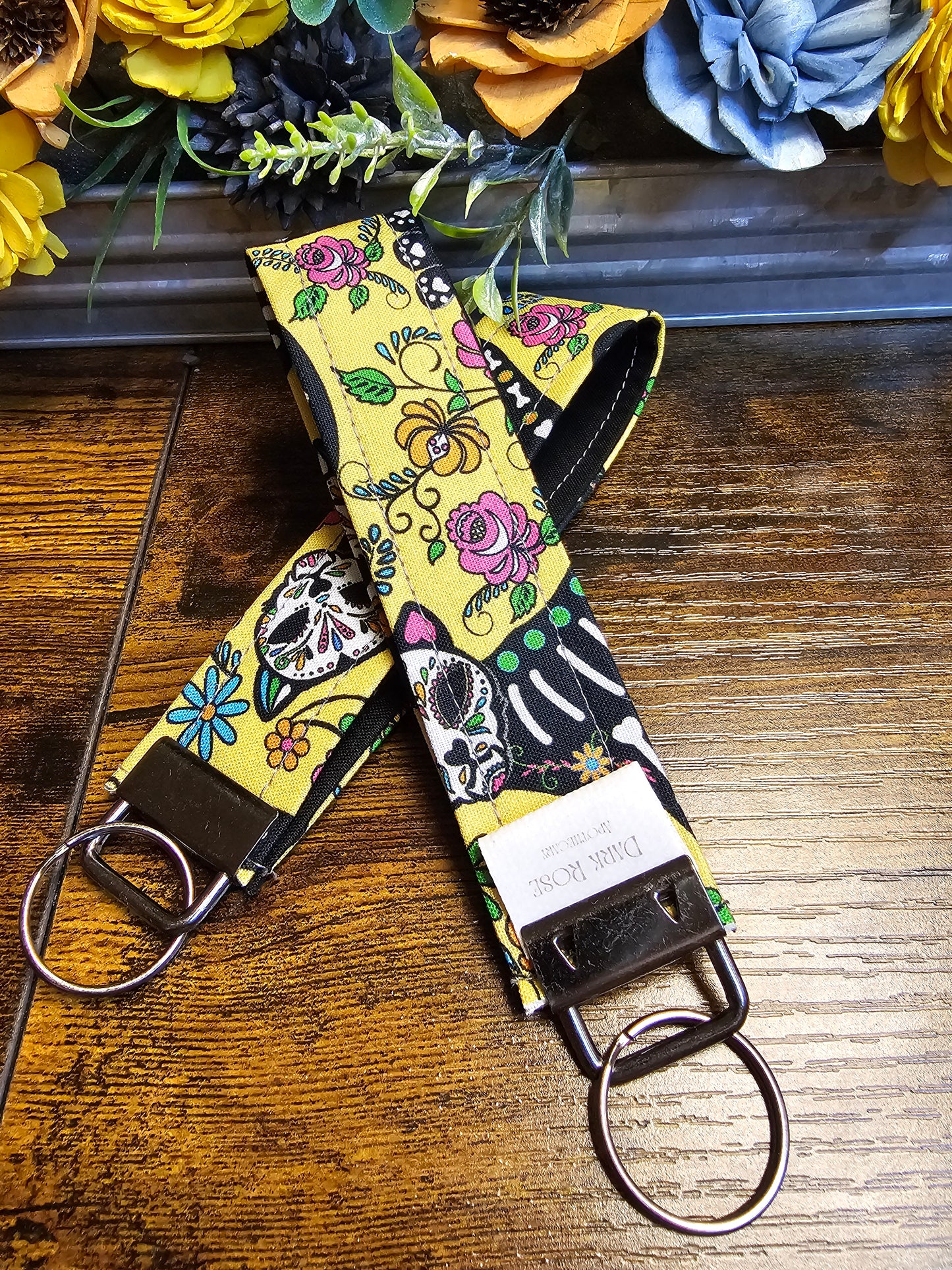 Wristlet keychains "Flowers and Cats"