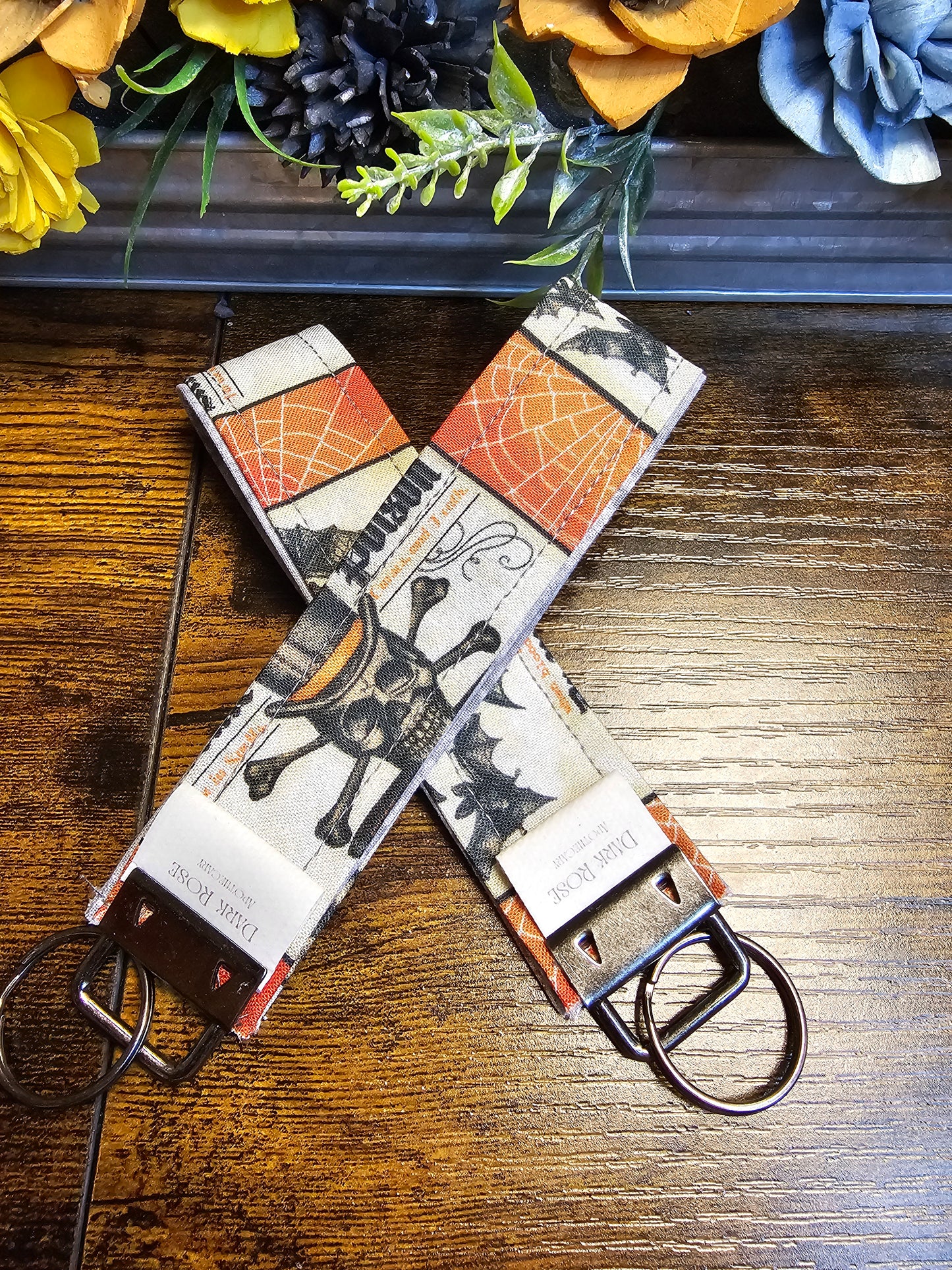 Wristlet keychain "Orange Apothecary"