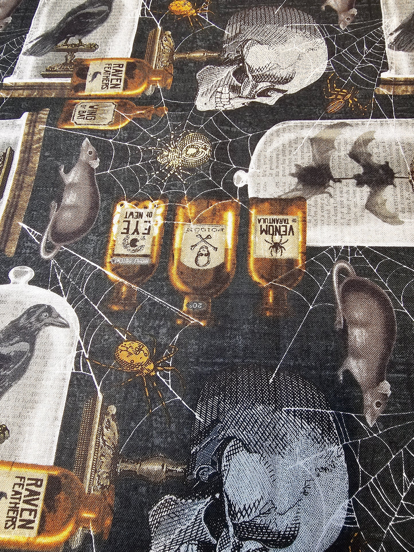 flat keychain wallet "Crows and more"